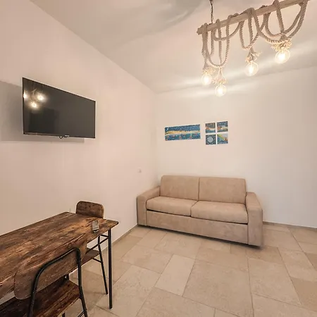 Apartment Db *